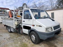 Iveco Daily 59.12 usato con gru Bonfiglioli &ndash; patente C pieno
