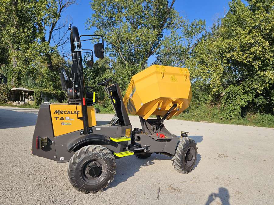 Noleggio Dumper Mecalac TA2 SH 11 dumper mecalac ta2 sh 03