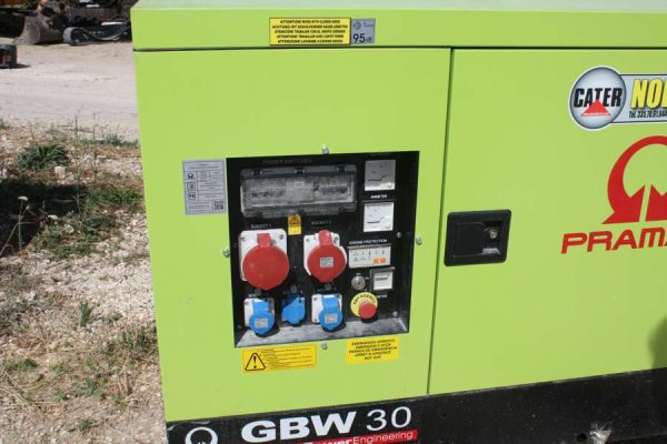 Noleggio Gruppo Elettrogeno Pramac GBW 30 3 gruppo-elettrogeno-pramac-GBW-30-01