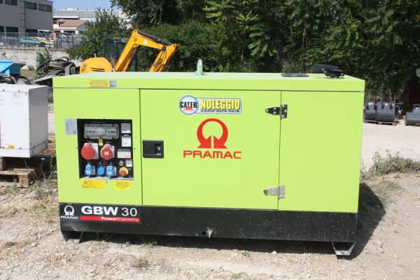 Noleggio Gruppo Elettrogeno Pramac GBW 30 5 gruppo-elettrogeno-pramac-GBW-30-03