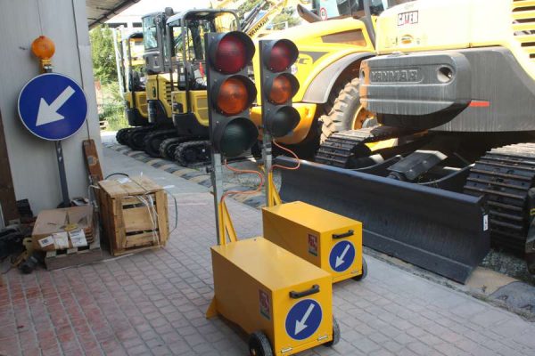 impianto-semaforico-led-DeB-02