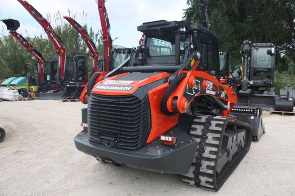Noleggio Minipala cingolata Eurocomach 20 TL 6 minipala-eurocomach-20tl-08