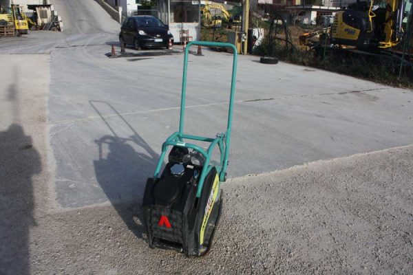 Noleggio Piastra Ammann APF 1540 3 noleggio-piastra-ammann-00