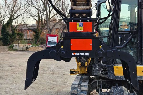Noleggio Pinza selezionatrice Cangini PF250 2 pinza-selezionatrice-PF250-02