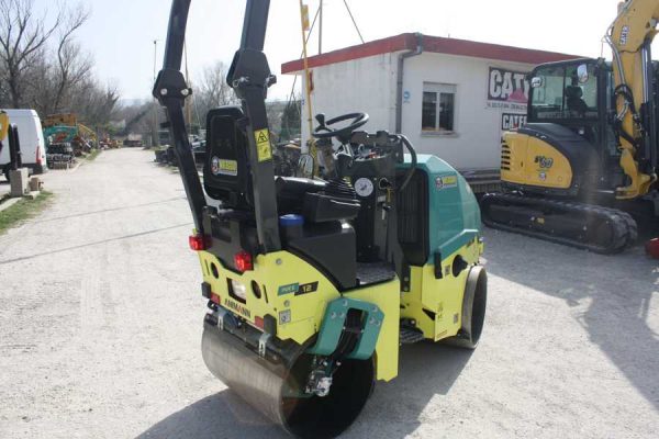 Noleggio Rullo Ammann ARX 12 3 rullo-amman-arx-12-nolo-04