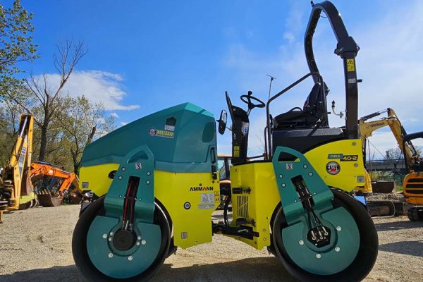 Noleggio Rullo Tandem Ammann ARX 40.2 4 rullo-ammann-arx-40-02