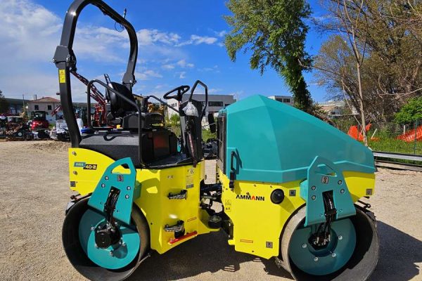 Noleggio Rullo Tandem Ammann ARX 40.2 6 rullo-ammann-arx-40-04