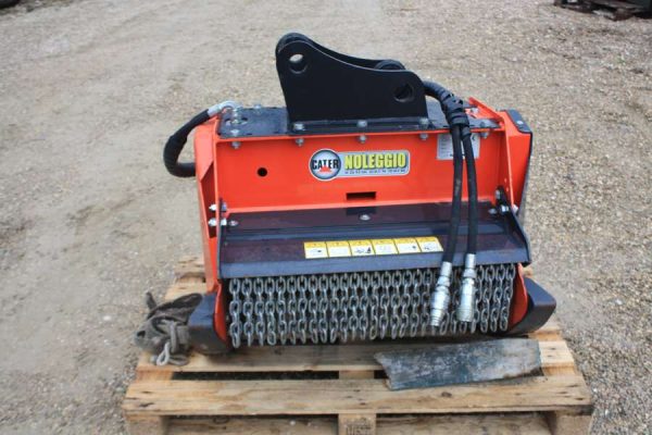 Noleggio Trincia Eurocomach TTE60 R 3 testata-trinciante-eurocomach-TTE-60-01