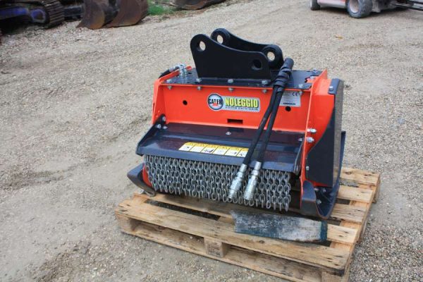 Noleggio Trincia Eurocomach TTE60 R 4 testata-trinciante-eurocomach-TTE-60-02