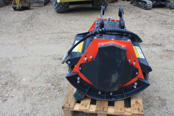 Noleggio Trincia Eurocomach TTE60 R 5 testata-trinciante-eurocomach-TTE-60-03