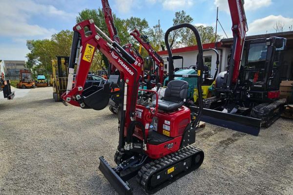 yanmar-sv08-04