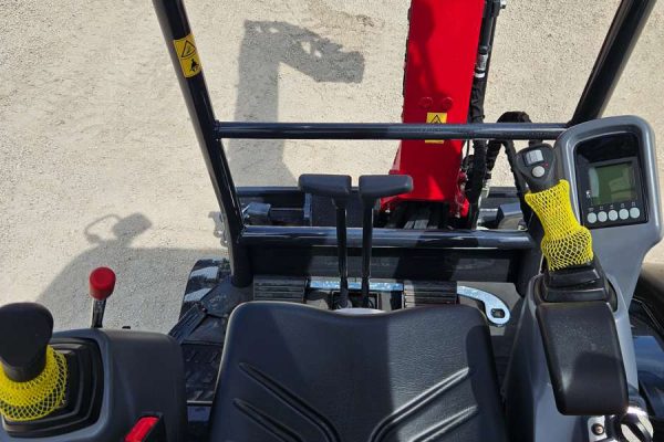 yanmar-vio-23-new-04