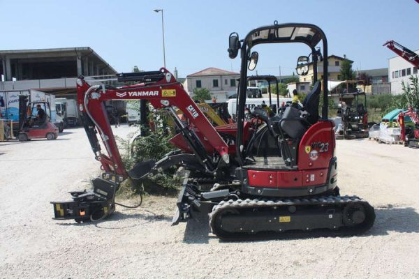 yanmar-vio-23-new-07